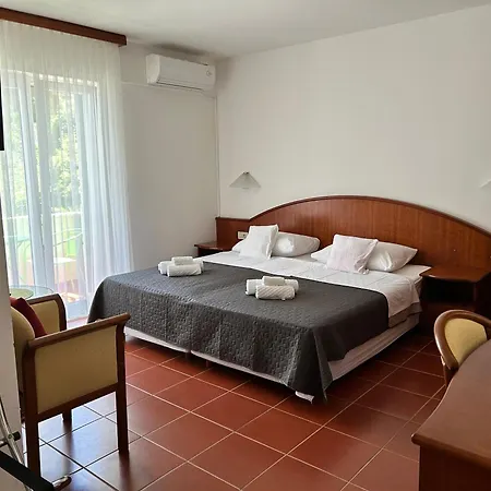 Sol 2 Apartament *