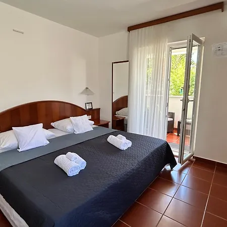 Sol 2 * 察夫塔特